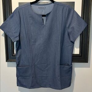 NWOT Mandala Women’s Scrub V-Neck Scrub Top Color Blue Denim  Size M